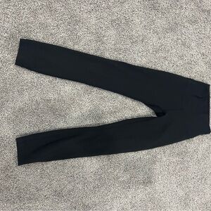 Wunder under high rise train size 0 inseam 23 inches color black lightly worn.